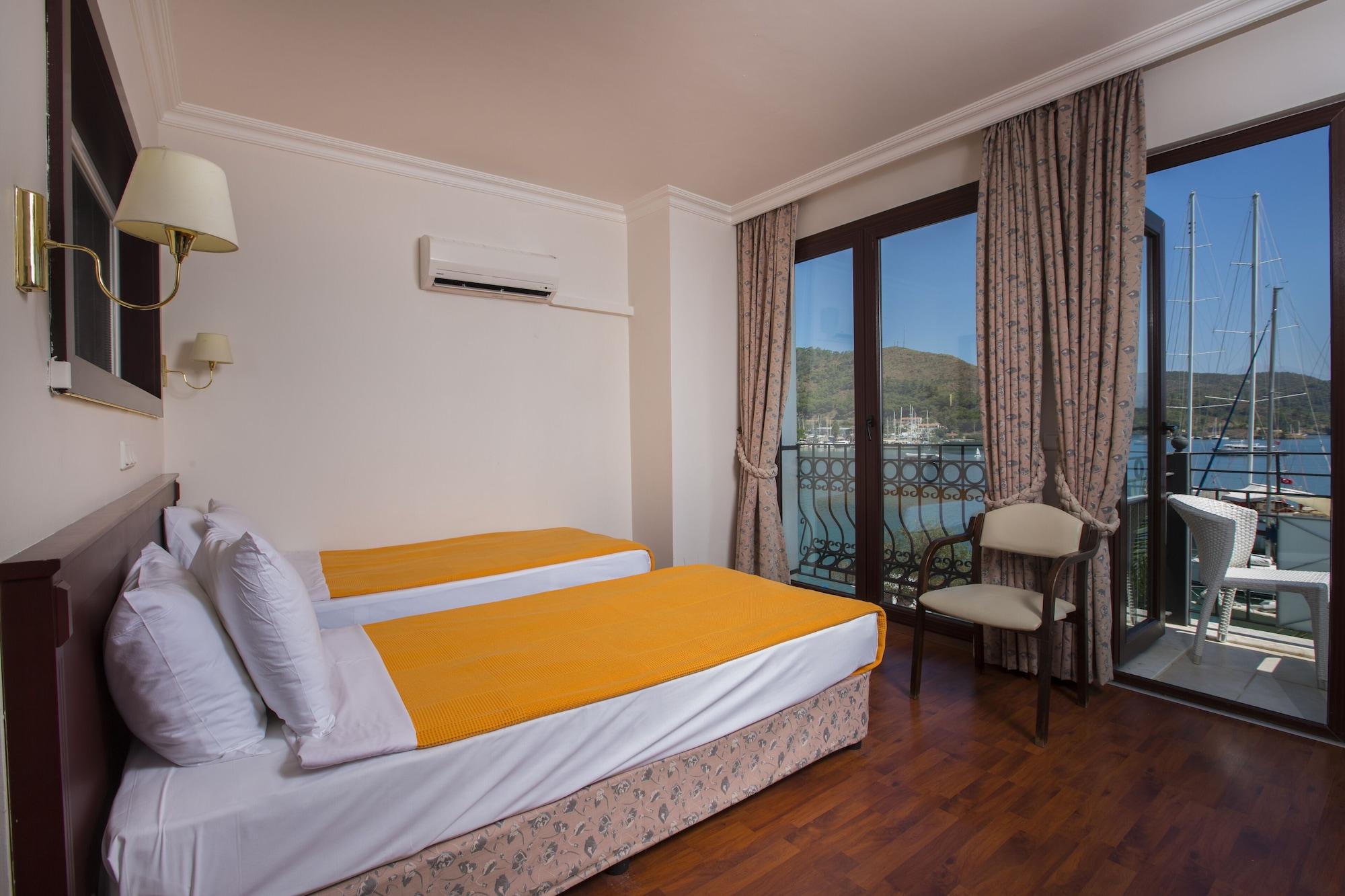 Ata Park Hotel Fethiye Bagian luar foto