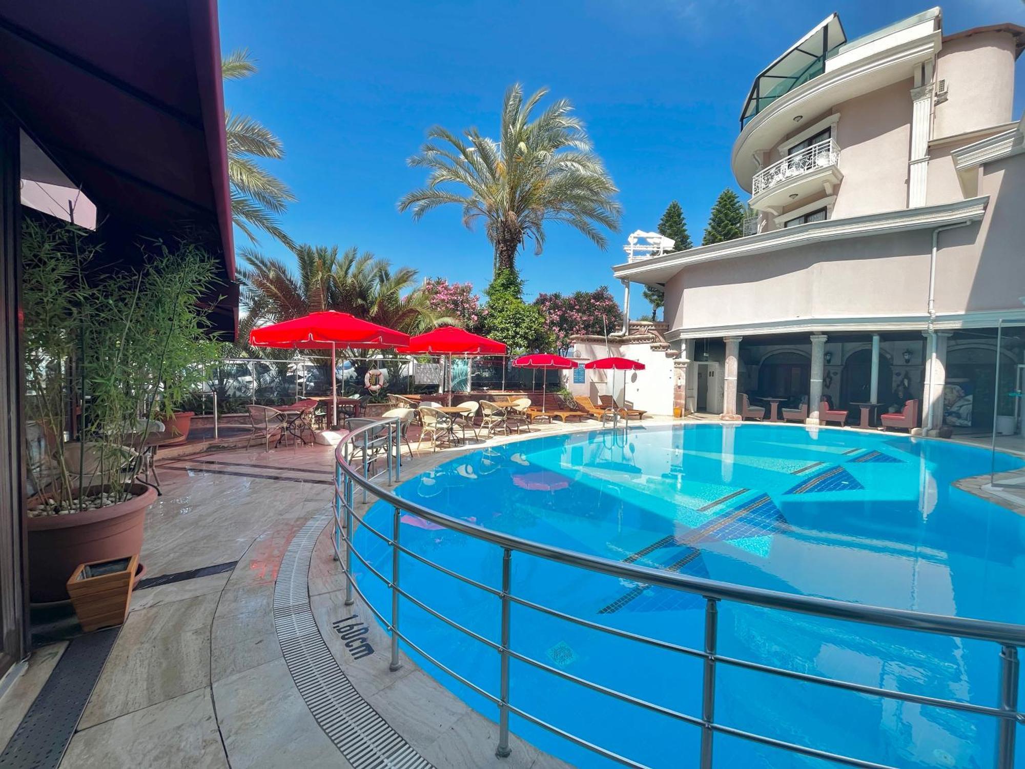 Ata Park Hotel Fethiye Bagian luar foto