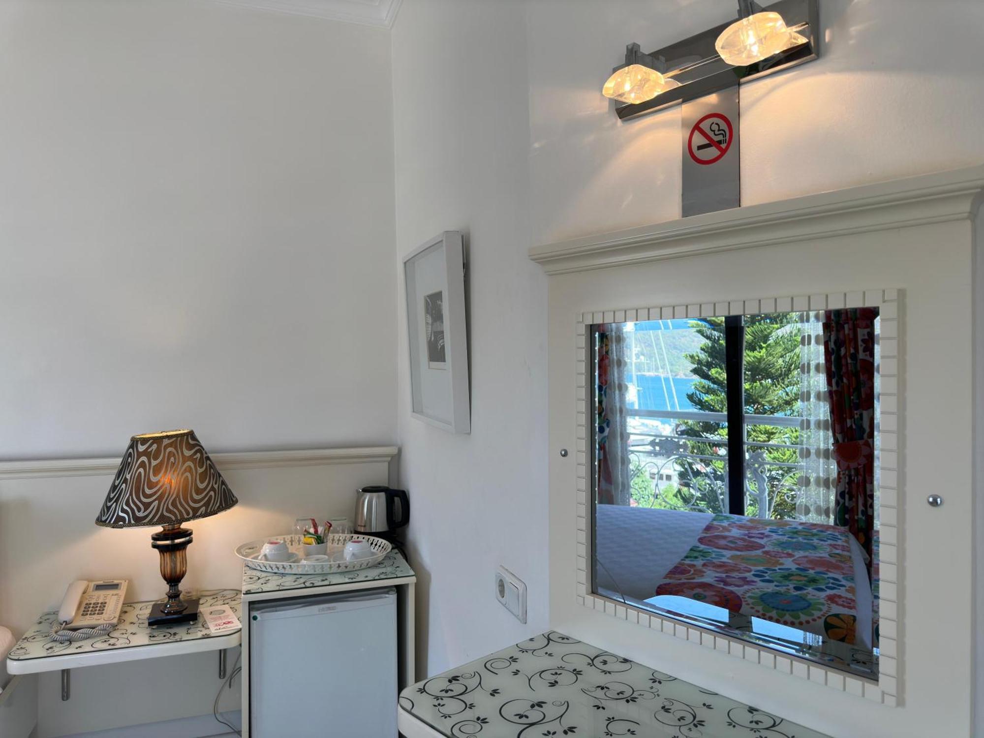Ata Park Hotel Fethiye Bagian luar foto