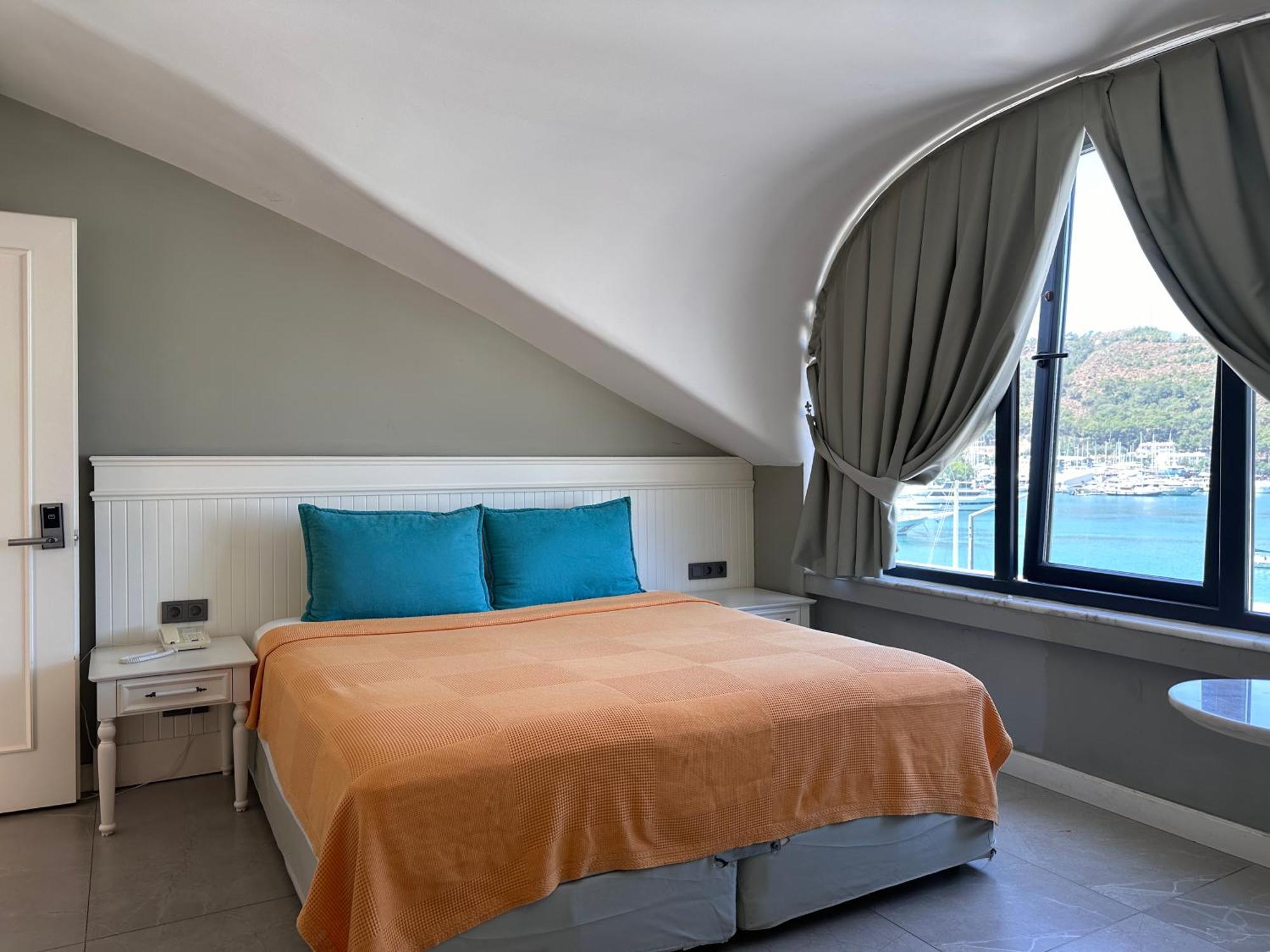 Ata Park Hotel Fethiye Bagian luar foto