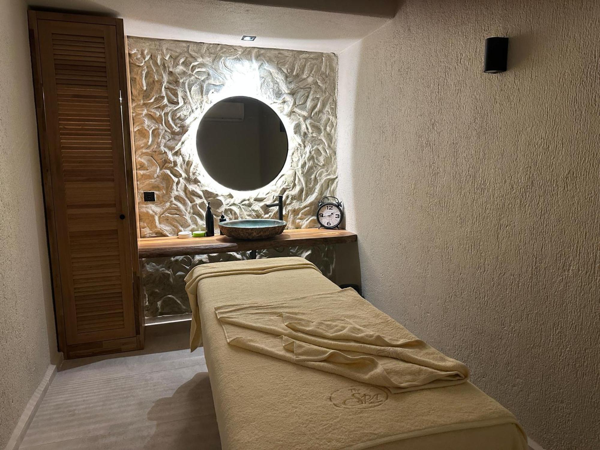 Ata Park Hotel Fethiye Bagian luar foto